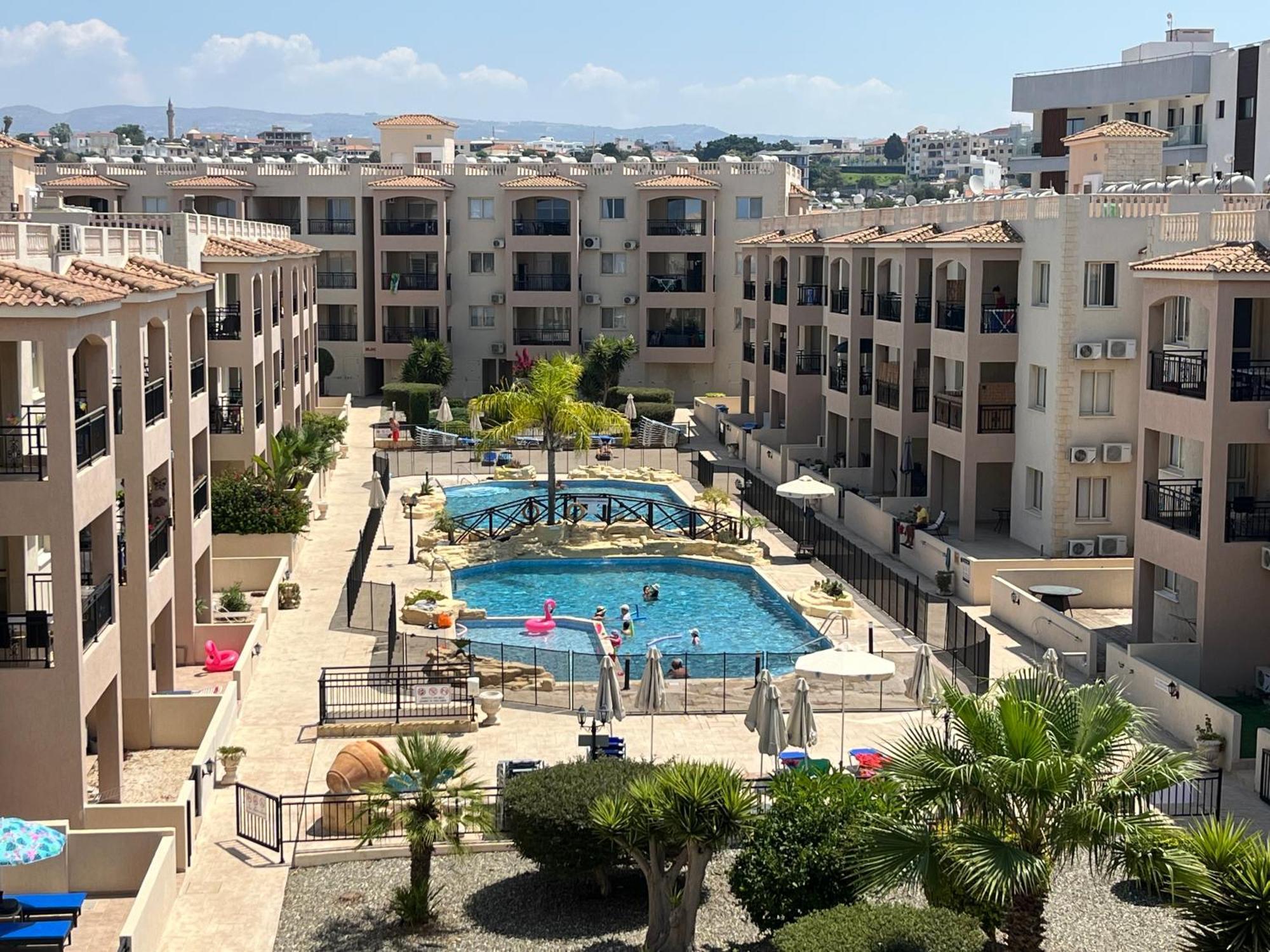 Royal Seacrest Residence Paphos Exterior photo